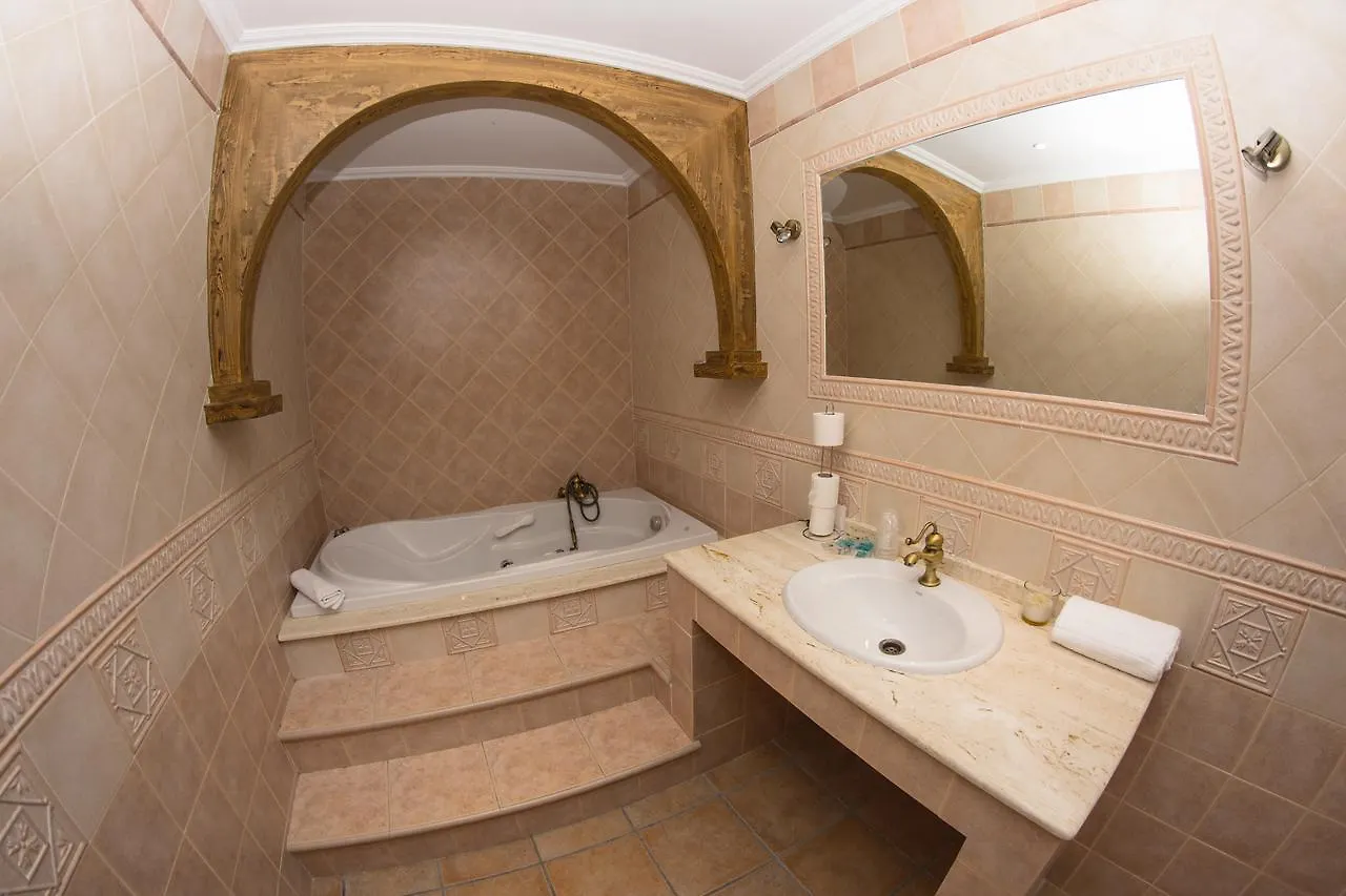 Apartamento Los Arcos Alora 0*,  Spain